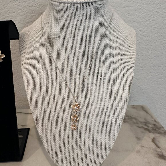 Hawaiian Sterling Silver Flower Earrings and Necklace Set - Picture 4 of 8